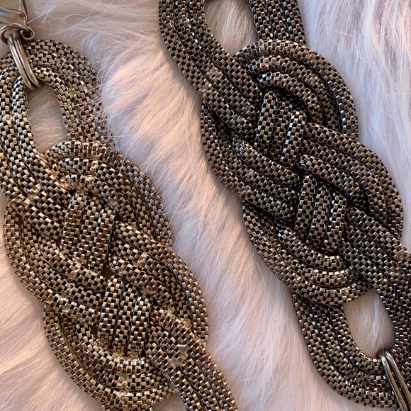 Forever 21 Metal Knot Bracelets, Excellent Condition & Quality | Like New! - Picture 2 of 4